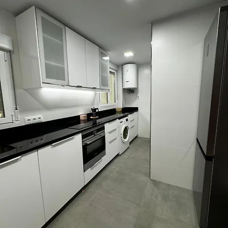 Playa Poniente Apartment *